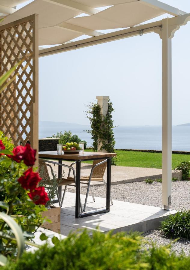 Villa Itis - Elegant Ground Floor Suite With Terrace & Great View Neápolis Kültér fotó